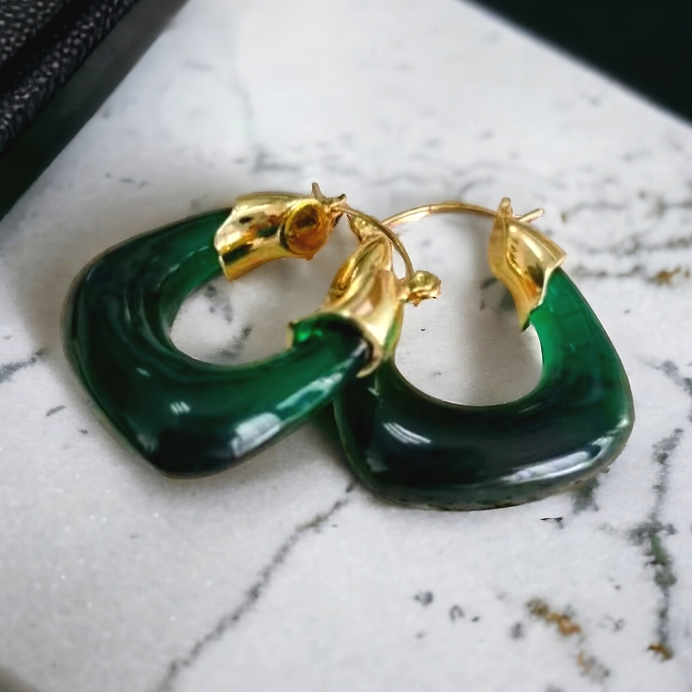 18k Gold Plated Emerald Lucite Hoop Earrings - Picture 3 of 5